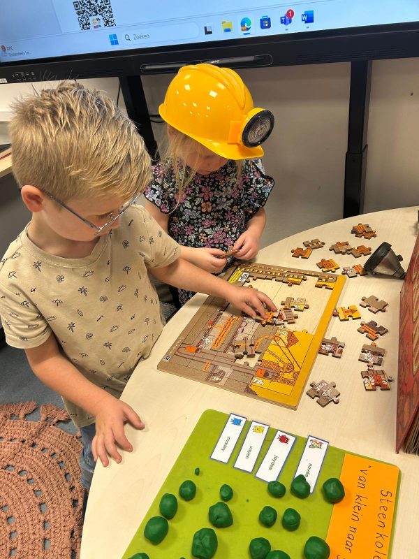 Original 4 E42 A80 D 9 F37 4 FDD 8 BF7 48 C2 D40 F62 C9