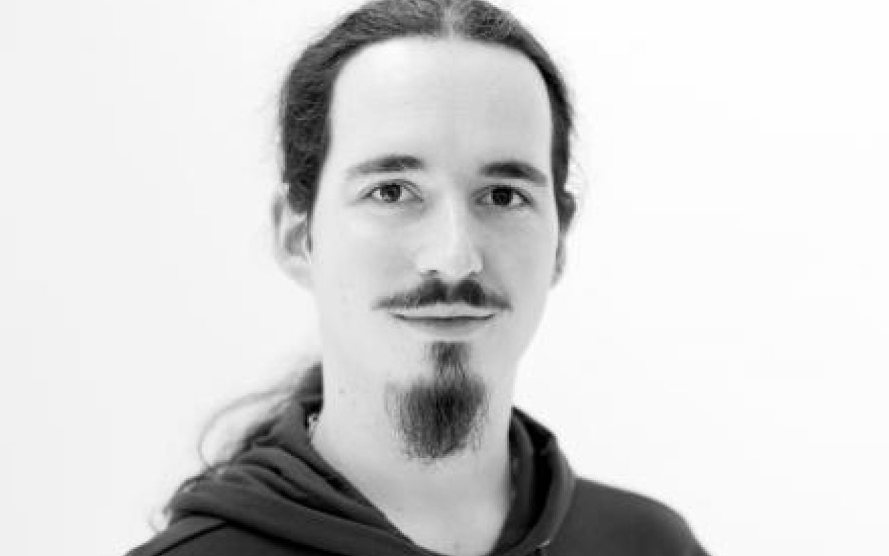 https://pitcultuurwijzer.nl/uploads/ASP_20181101_0010_BW.jpg