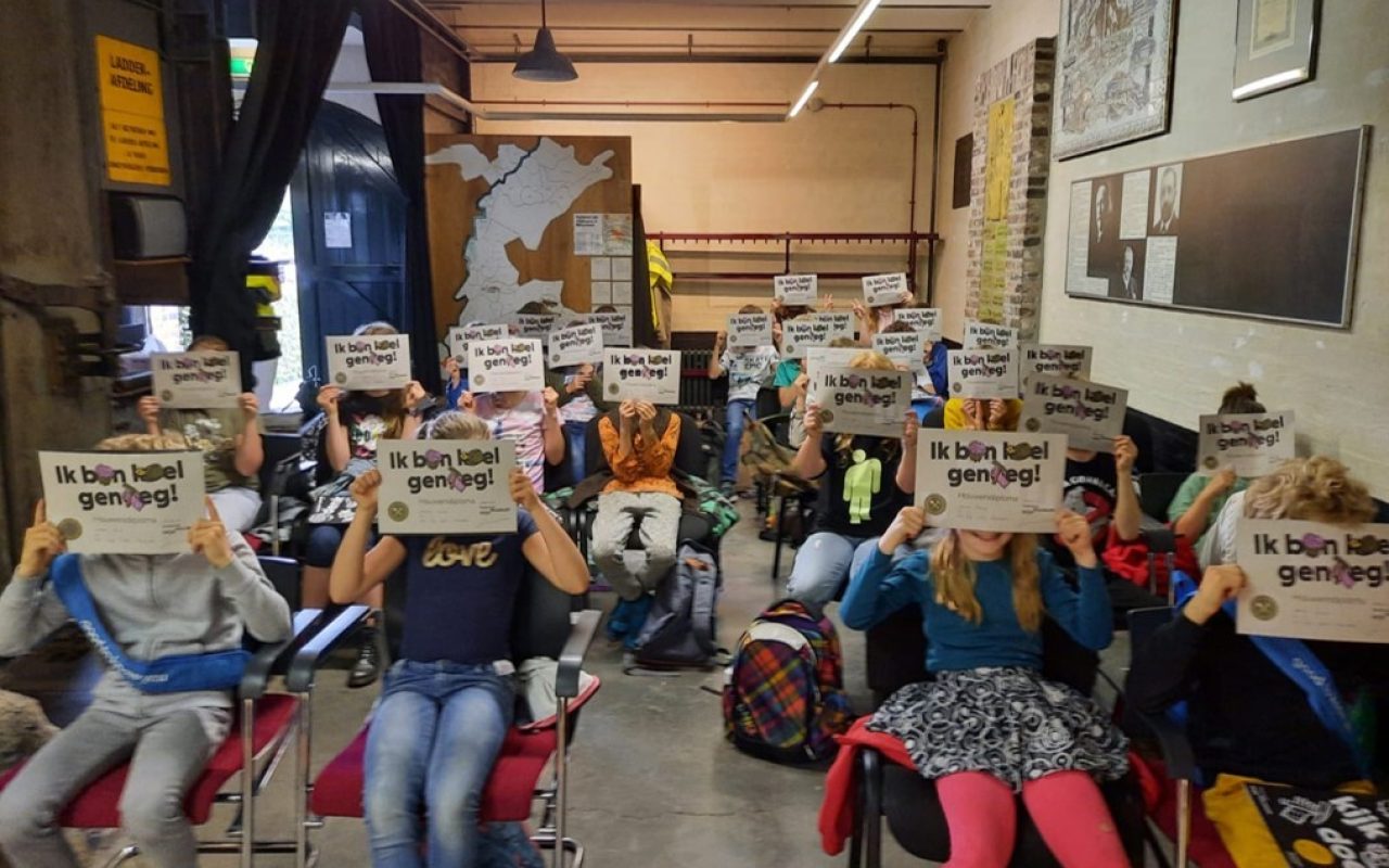 https://pitcultuurwijzer.nl/uploads/Foto-OVS-project-NMM.jpg
